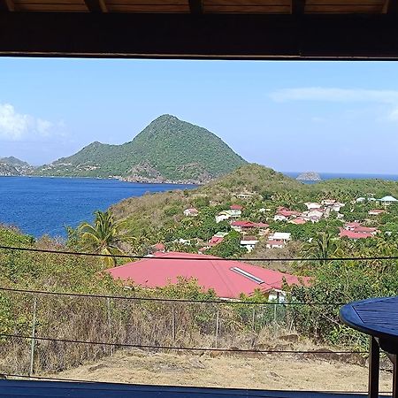Ti Kaz Anoli Cottage En Bois Avec Vue Sur La Baie Terre-de-Bas Esterno foto