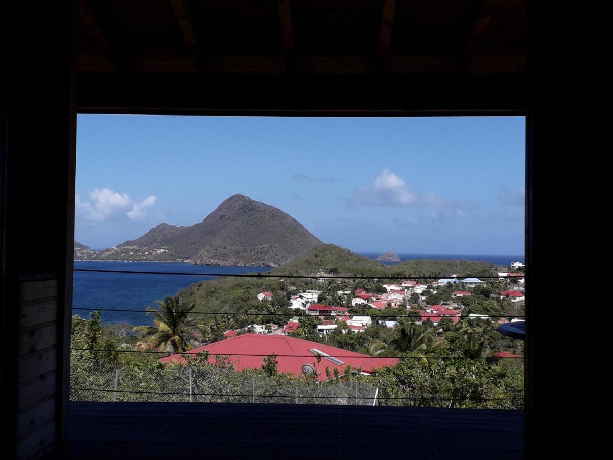 Ti Kaz Anoli Cottage En Bois Avec Vue Sur La Baie Terre-de-Bas Esterno foto